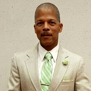 Meet your Posher, Reginald